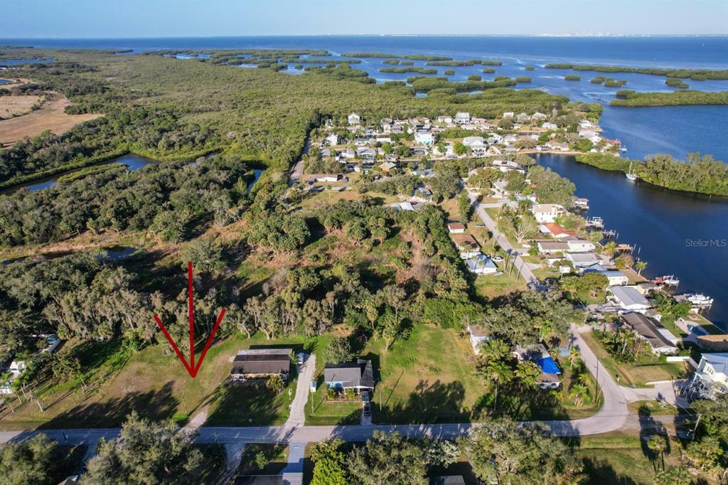 Property Photo:  1115 Canal Street  FL 33570 