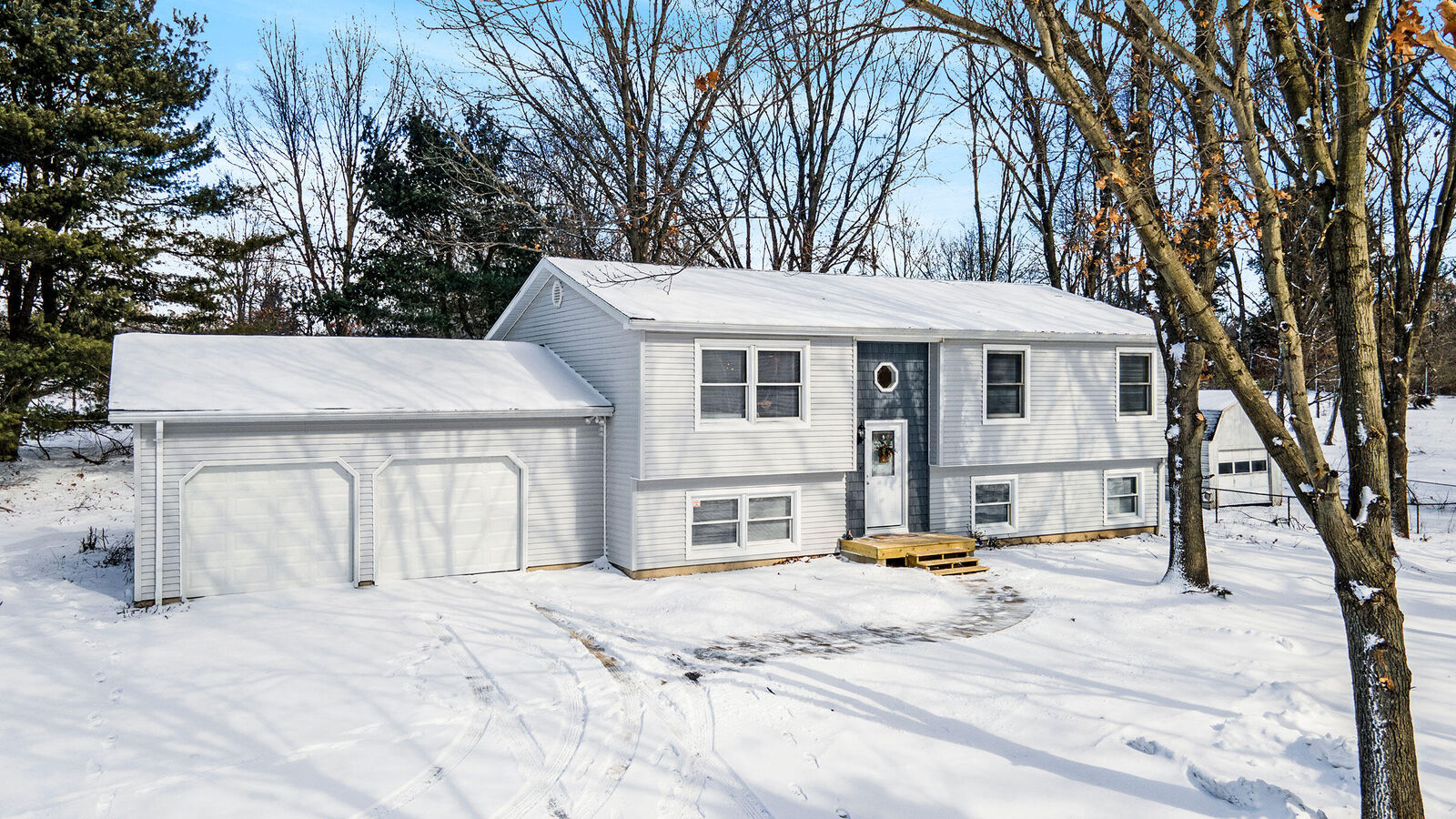Property Photo:  485 E Baseline Road  MI 49017 