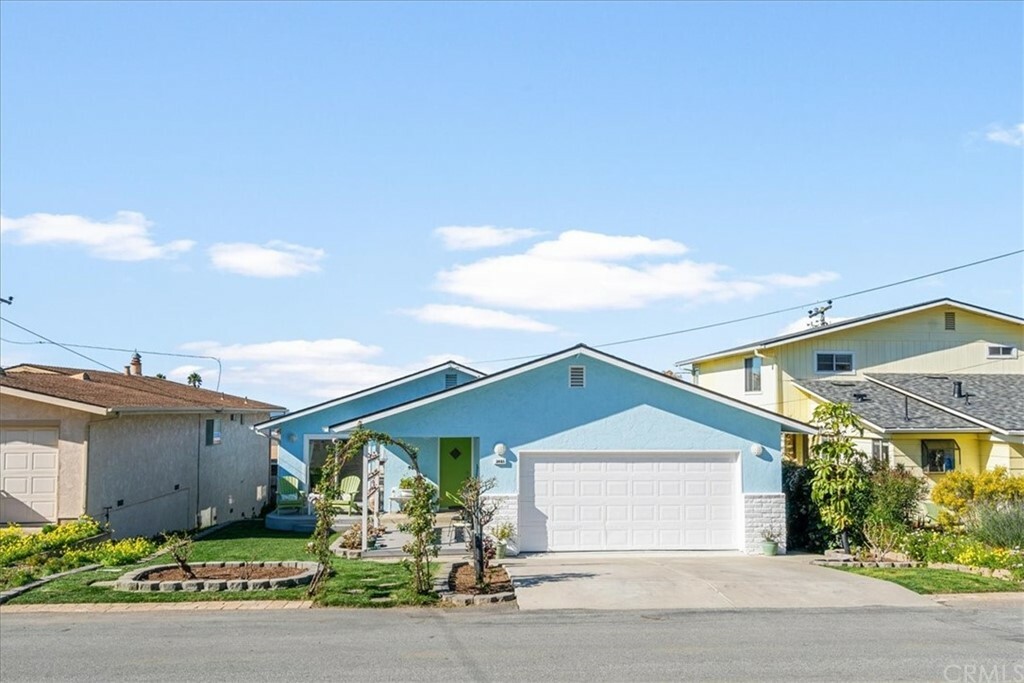 Property Photo:  2465 Ironwood Avenue  CA 93442 