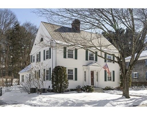 Property Photo:  7 Arundel Street  MA 01810 