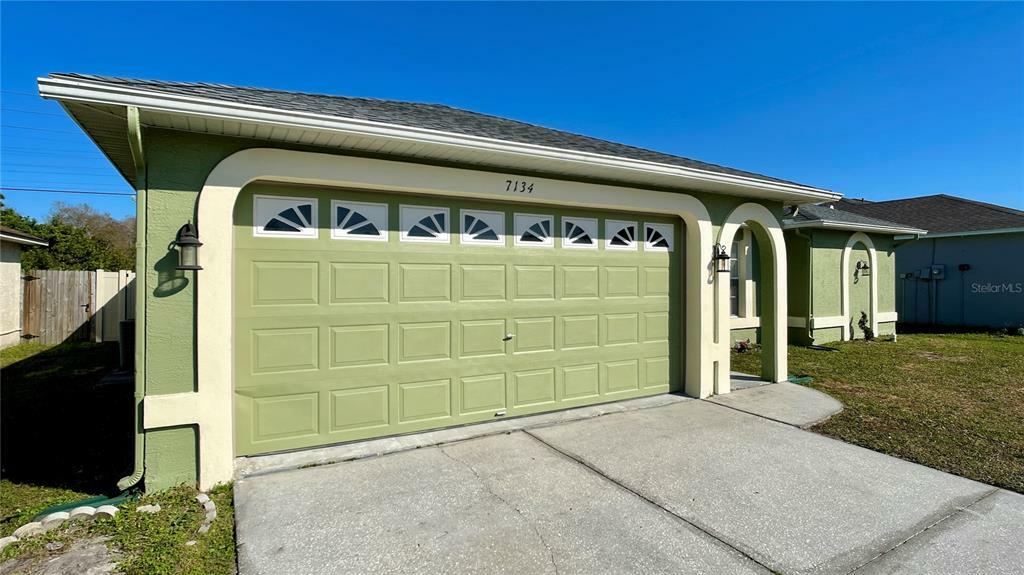 Property Photo: 7134 Planza Court FL 34653