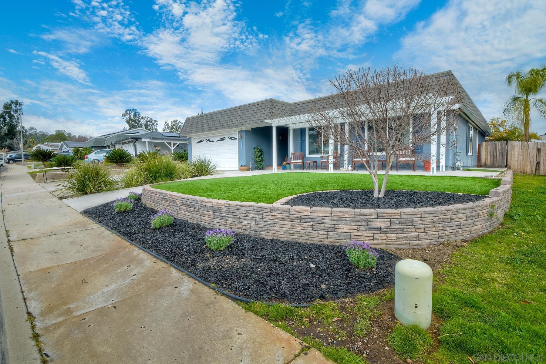 Property Photo: 13234 Lingre Ave CA 92064