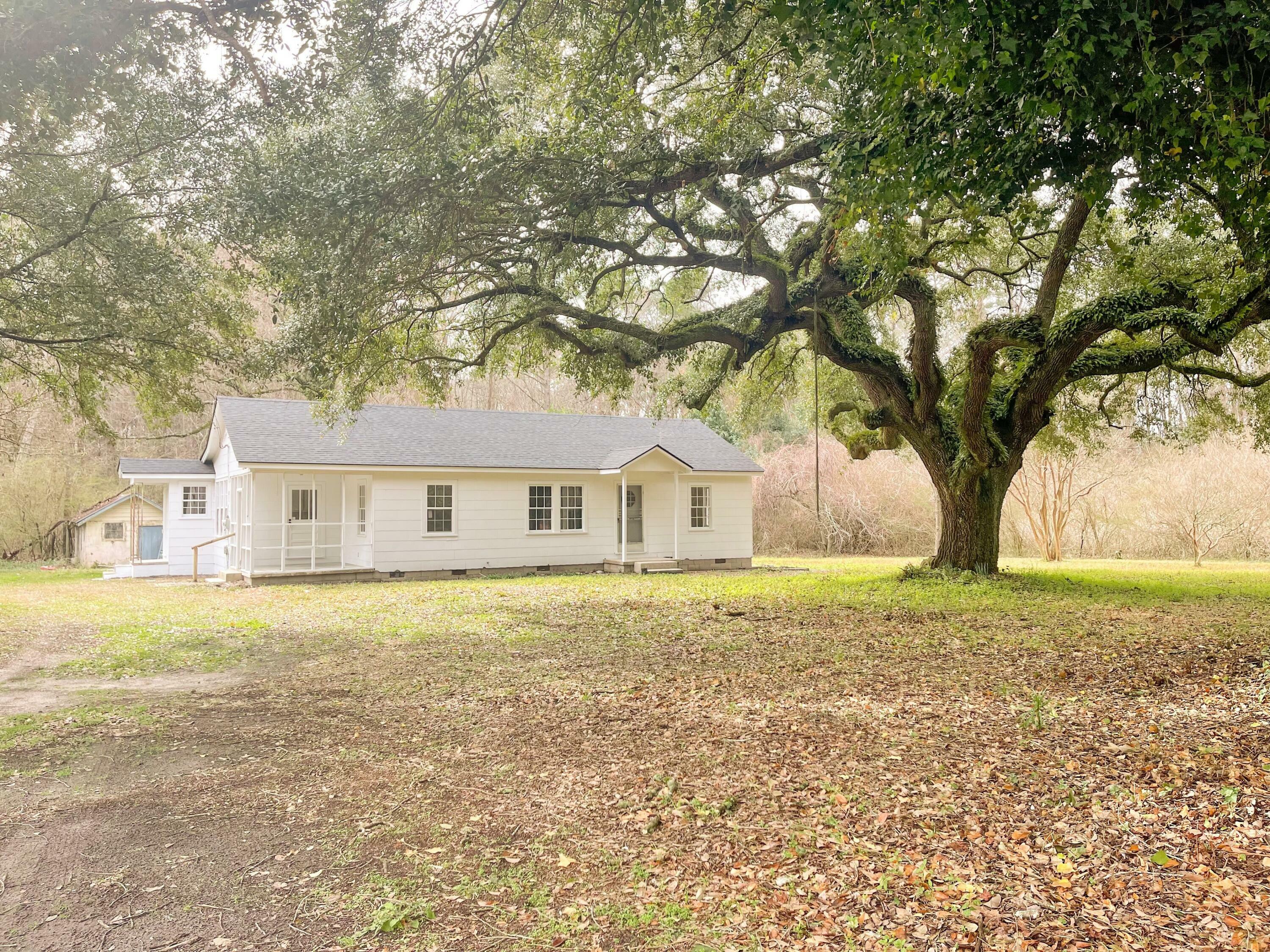 Property Photo:  8174 Charleston Highway  SC 29488 