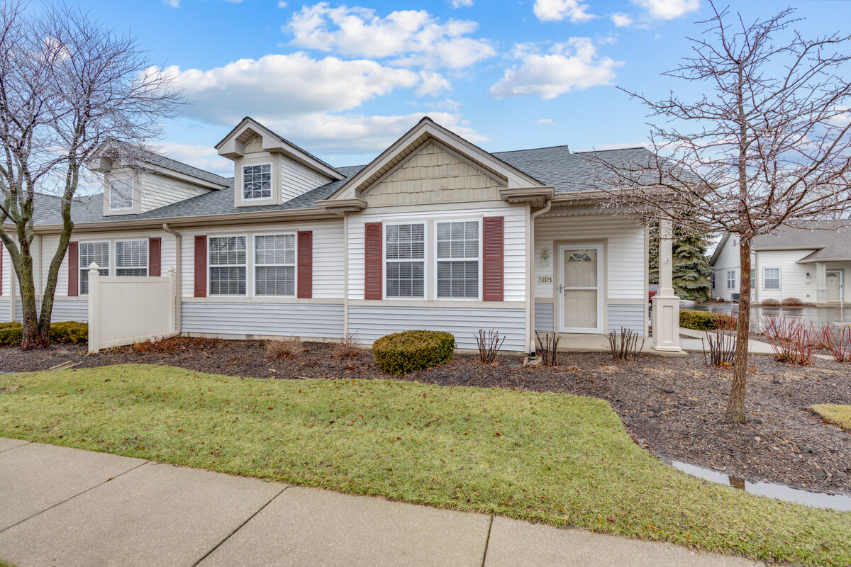 Property Photo: 13375 Michigan Avenue IL 60142