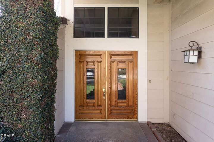 Property Photo: 2021 Rosemont Avenue 3 CA 91103