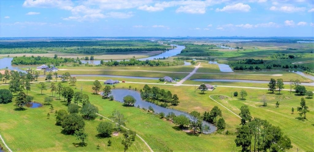 Property Photo:  14999 Country Club Rd.  TX 77705 