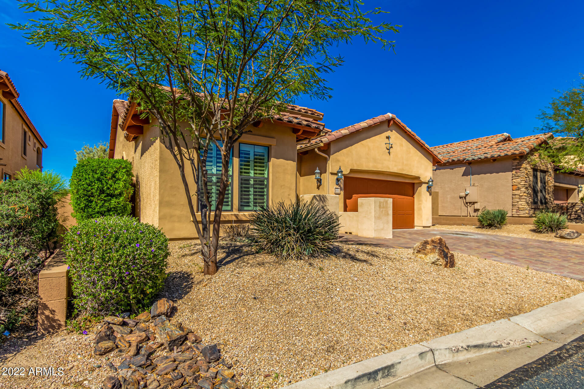 Property Photo:  6840 E Portia Street  AZ 85207 