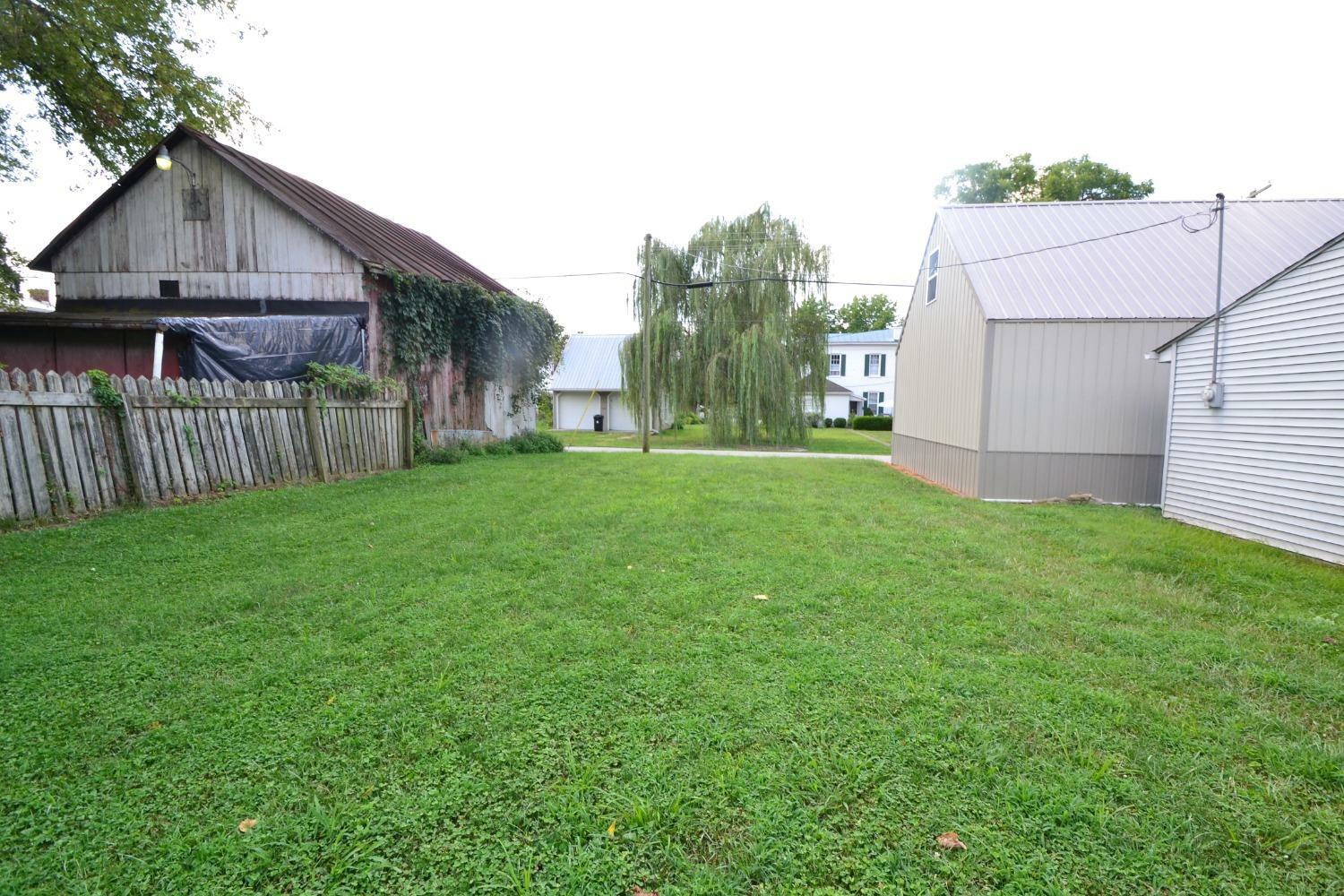 Property Photo:  115 N Second St  OH 45167 
