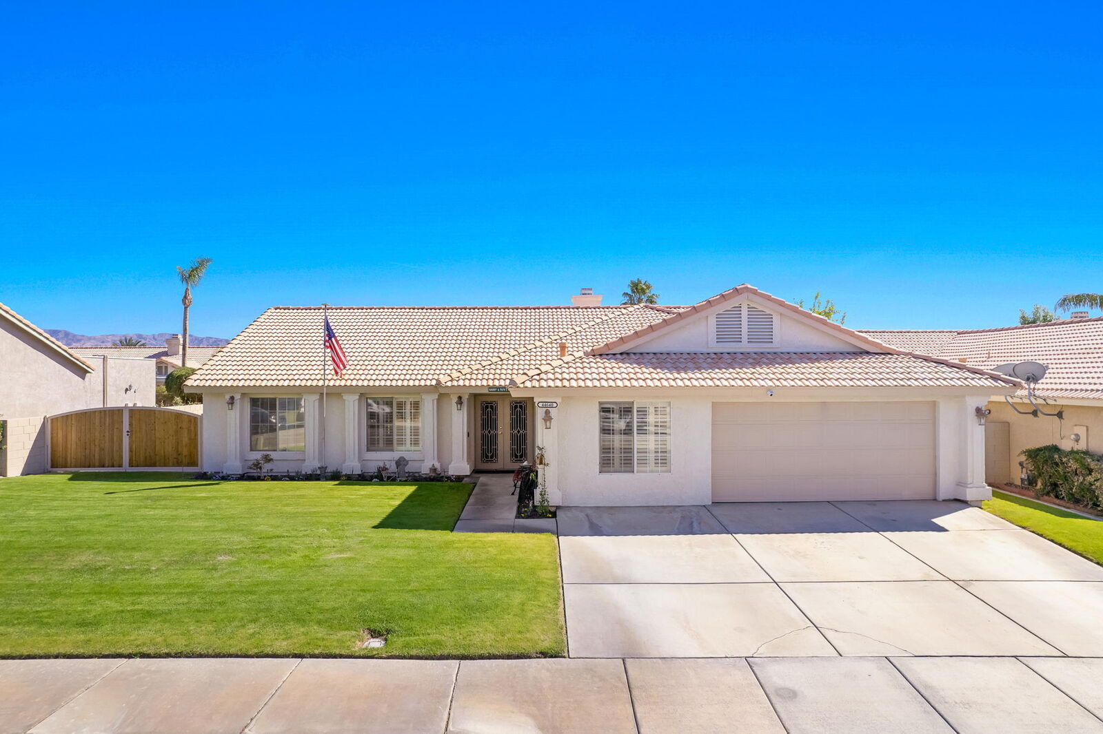 Property Photo:  44640 Saffron Court  CA 92253 
