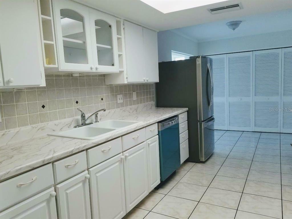 Property Photo: 2214 Curlew Road FL 34683