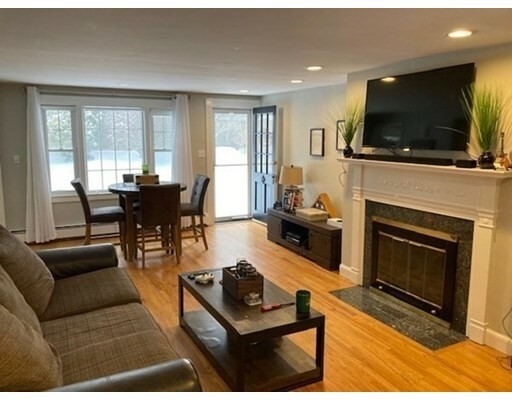 Property Photo:  42 Little Nahant Rd 1  MA 01908 