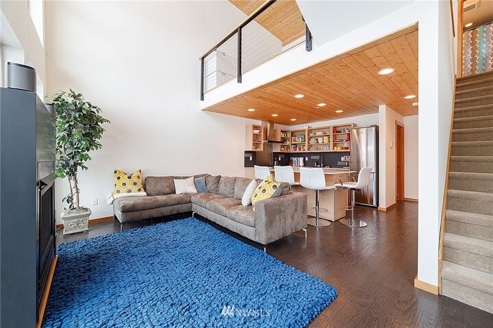 Property Photo:  270 Pass Life Way  WA 98068 