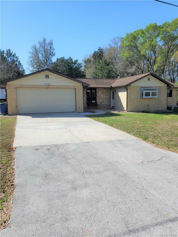 Property Photo:  2890 W Church Lane  FL 34461 