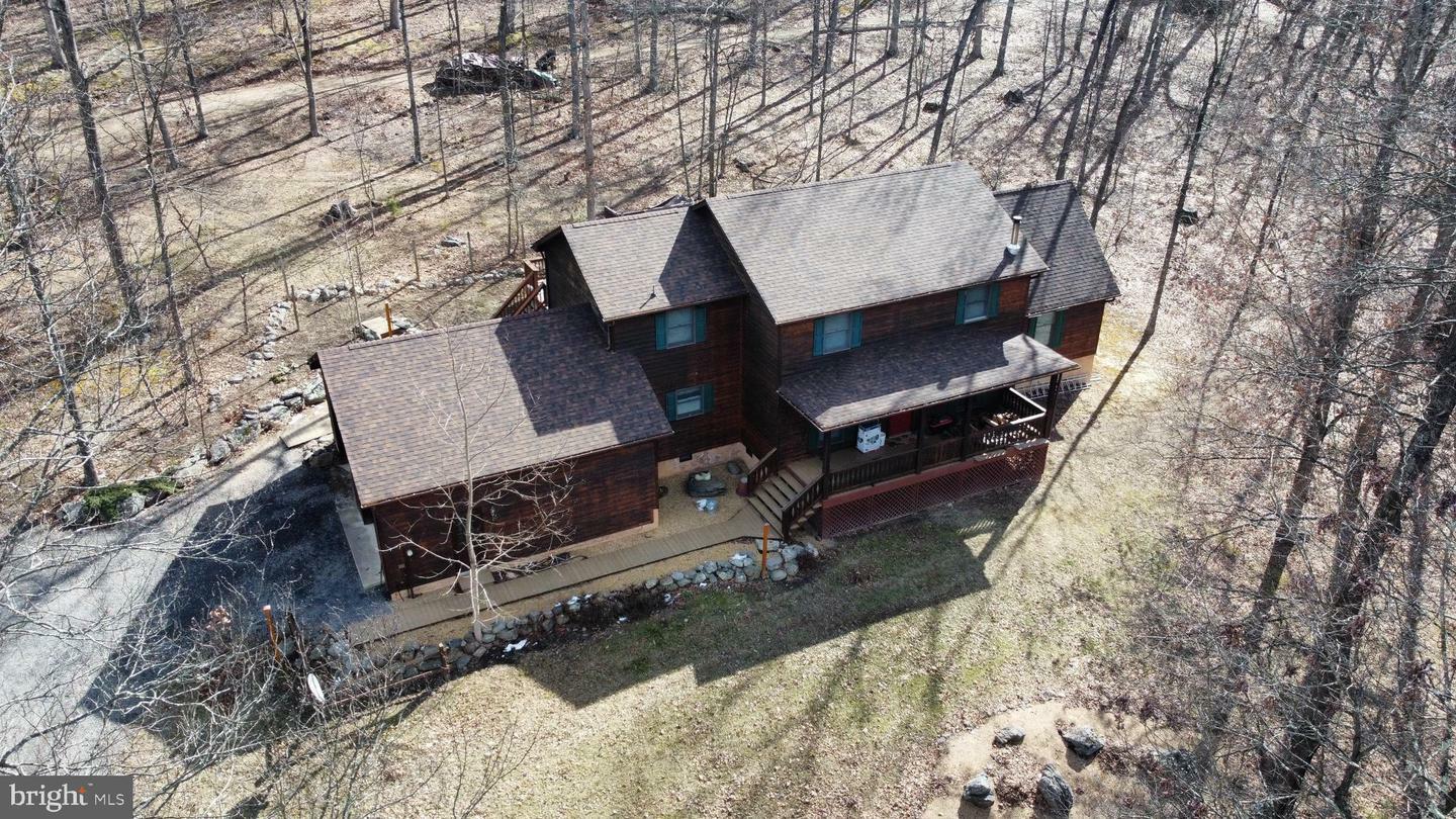 Property Photo: 580 Braeburn Drive WV 26704