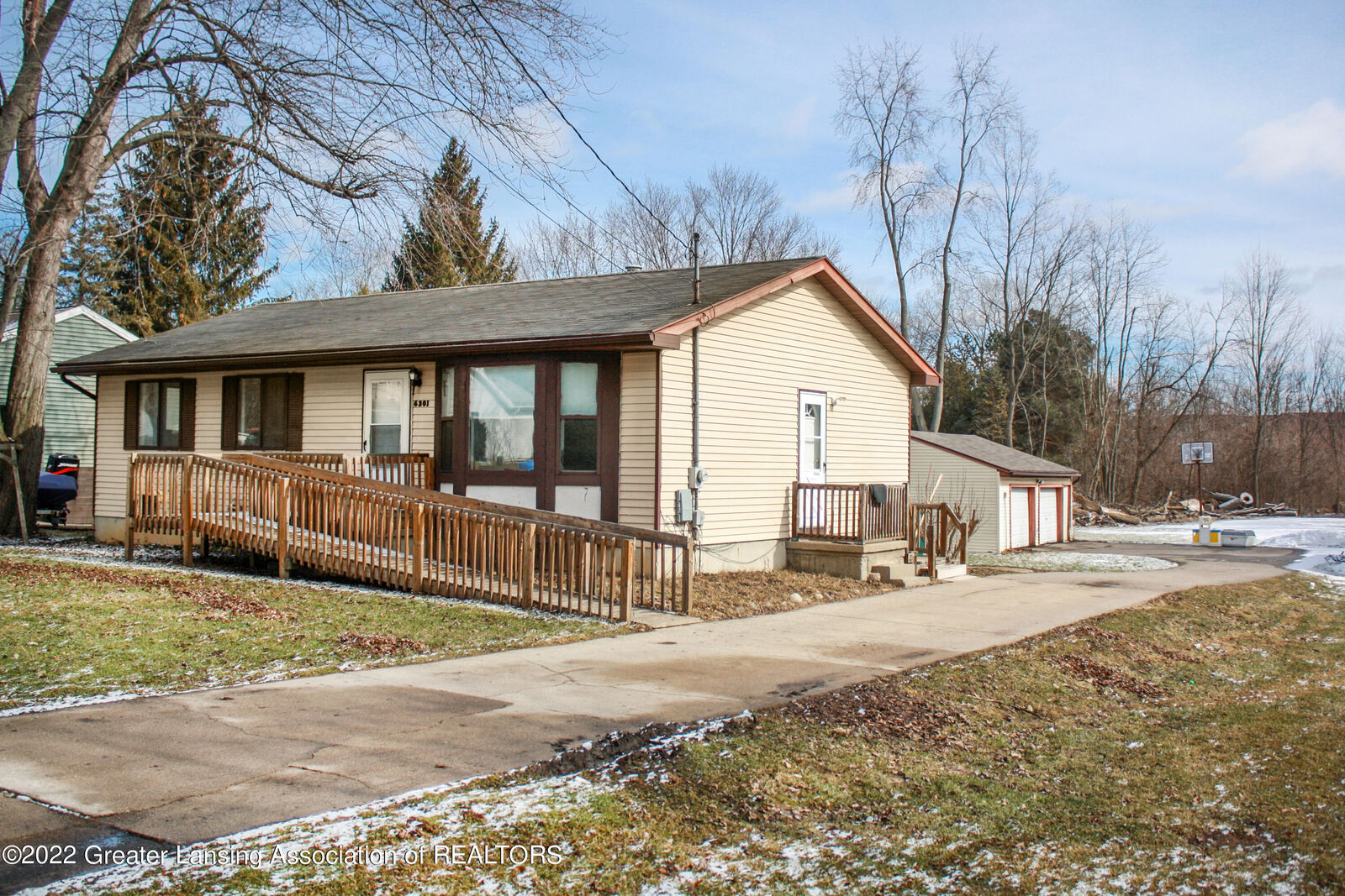 Property Photo:  6301 Gardenia Avenue  MI 48911 
