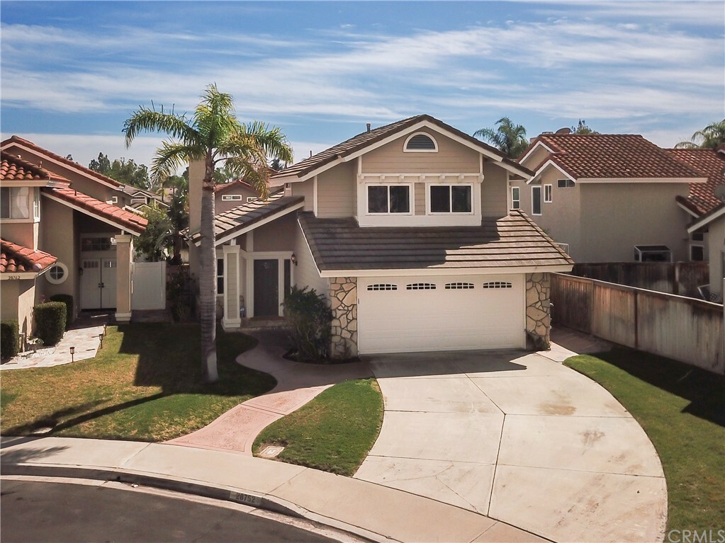 Property Photo:  28752 Vista Saddleback  CA 92679 