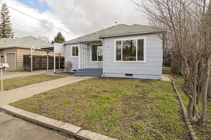 28 Myers Court  Medford OR 97501 photo