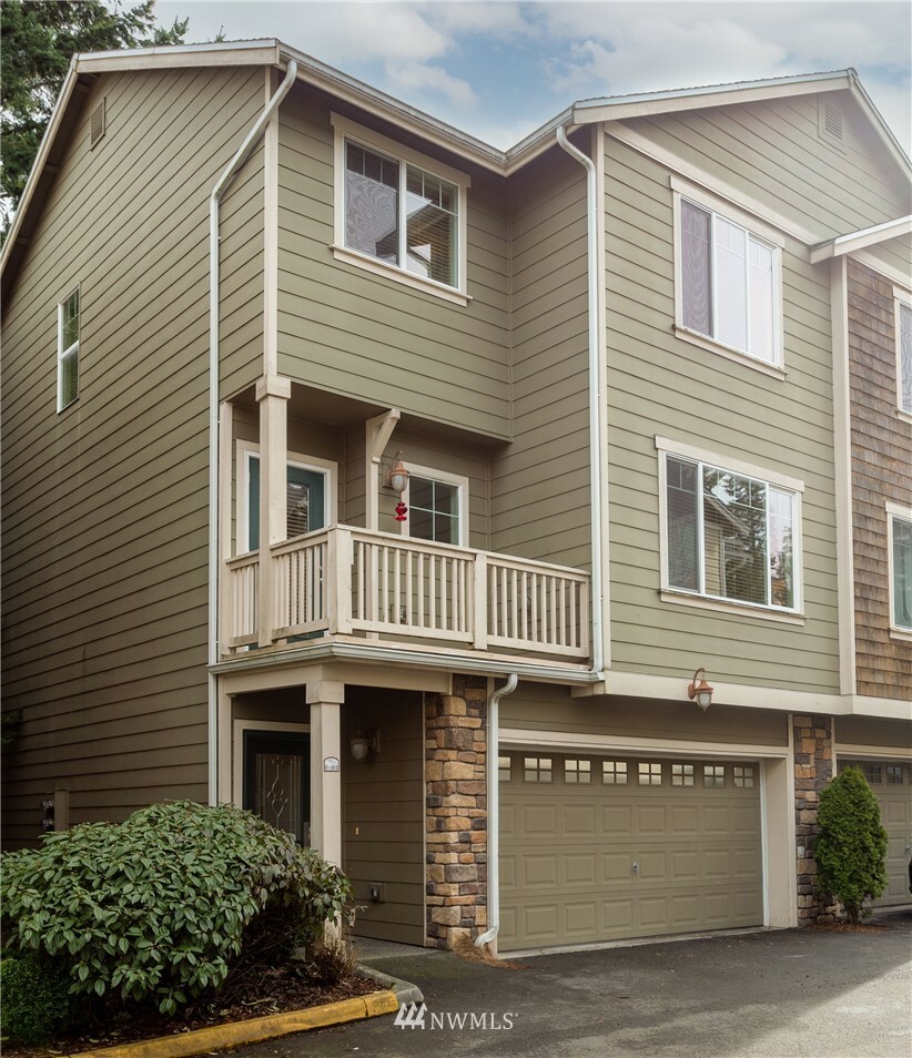 Property Photo: 229 Dorn Avenue D102 WA 98208