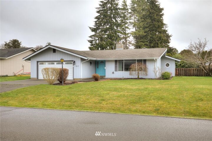 Property Photo: 1017 Glencoe Way WA 98537