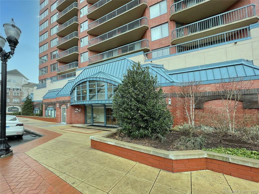 25 Forest Street 3L  Stamford CT 06901 photo