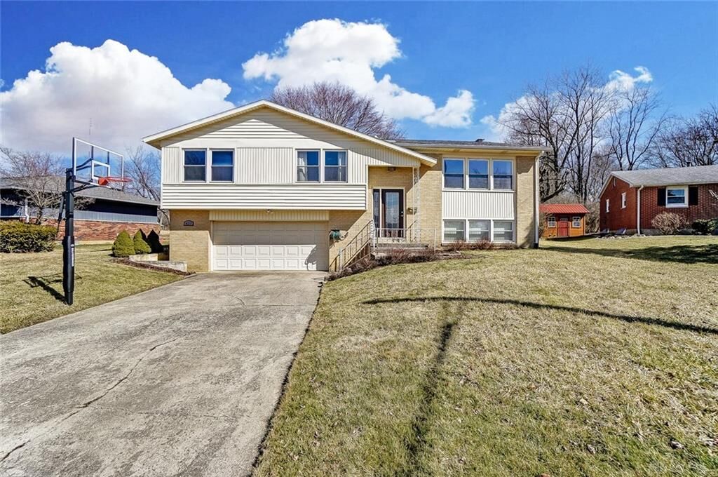 Property Photo: 427 Poplar Street OH 45309