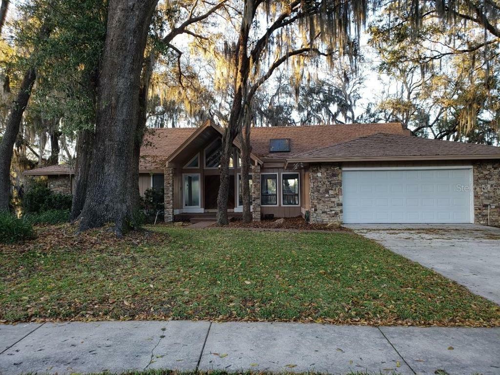 Property Photo:  1538 Grace Lake Circle  FL 32750 