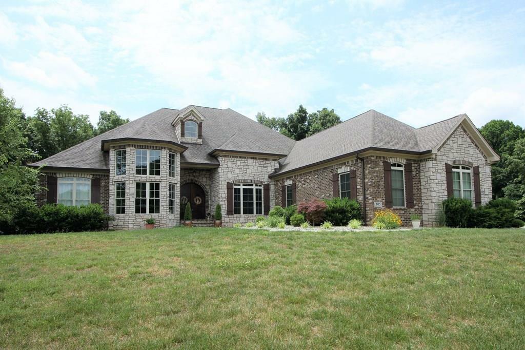 Property Photo:  203 Stone Bluff Lane  KY 42122 