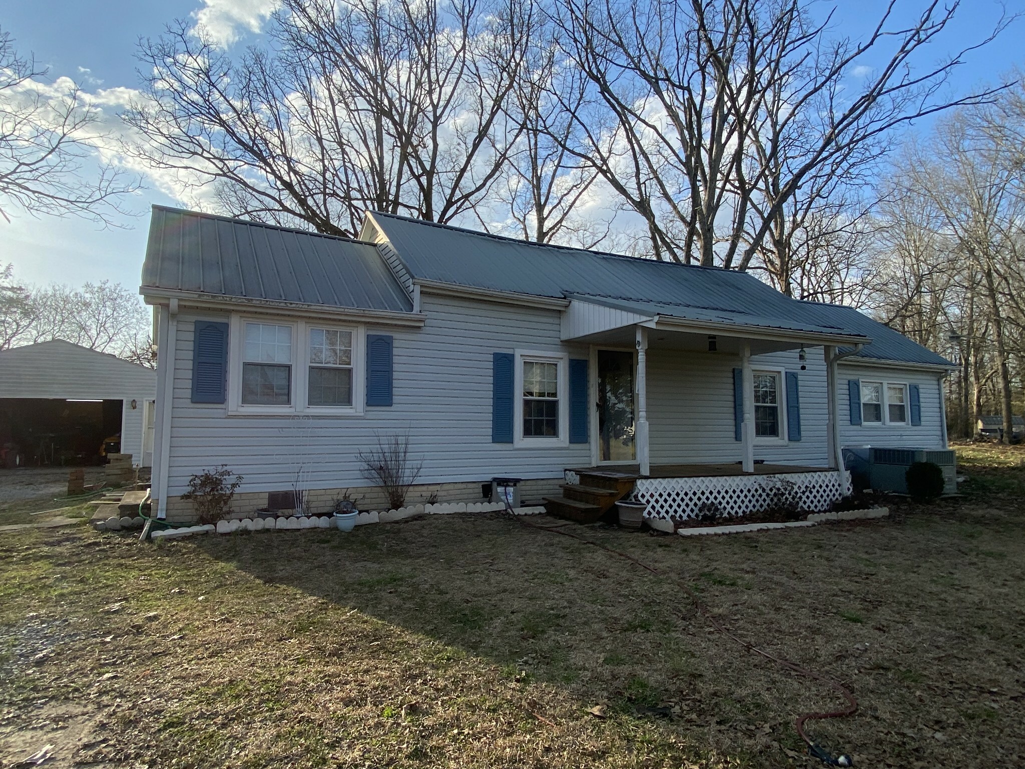 Property Photo:  189 Dunnaway Rd  TN 37160 