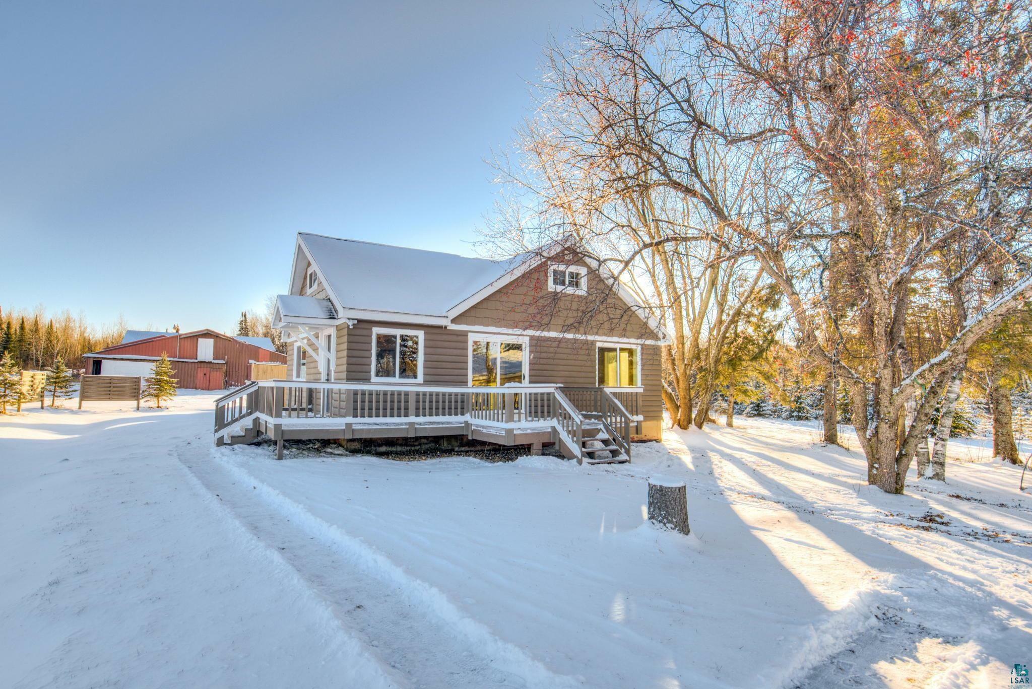 Property Photo:  8546 E Spaulding Rd  WI 54874 