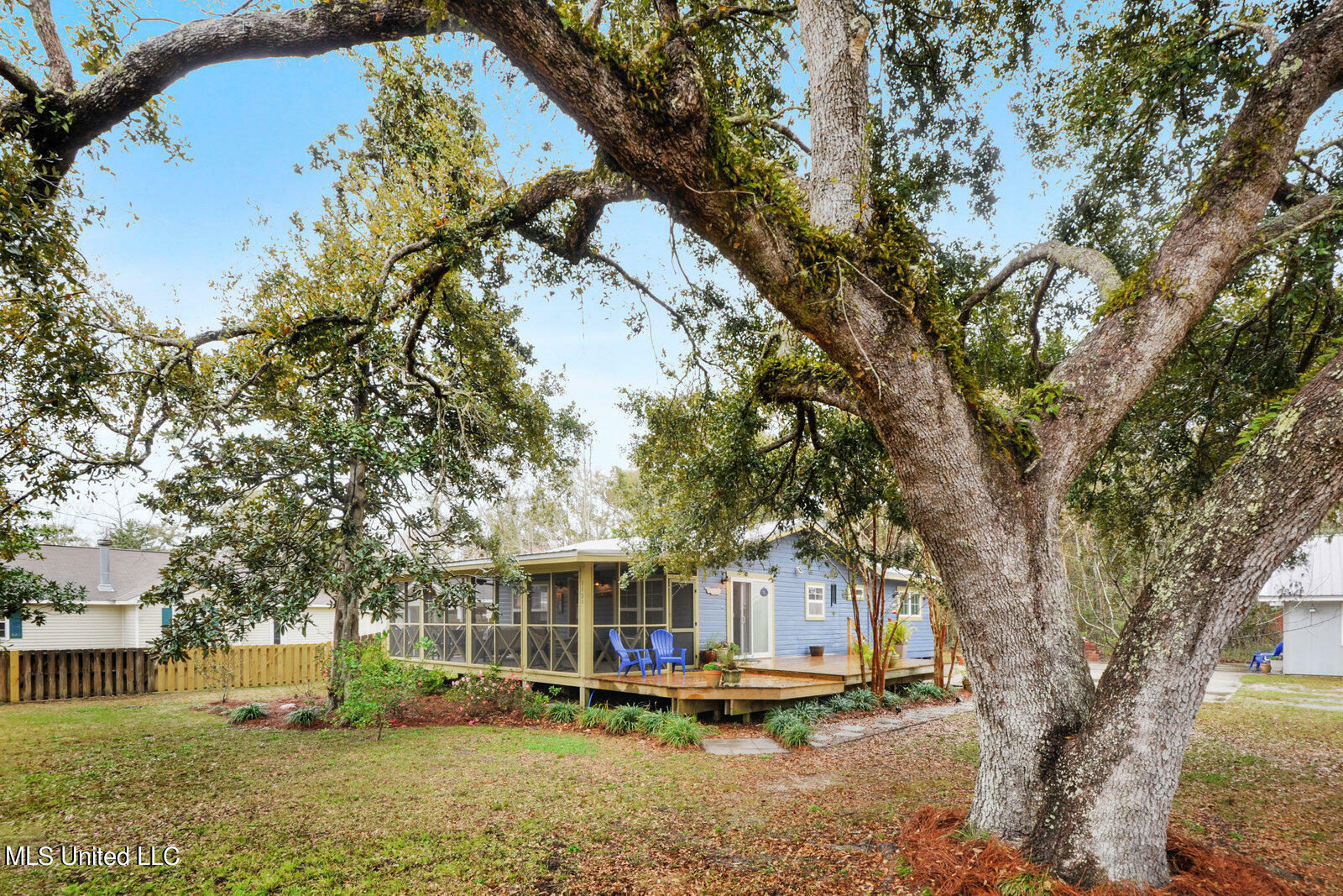 Property Photo:  1131 Longo Street  MS 39576 