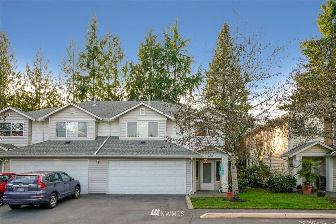 Property Photo:  7708 196th Street SW B  WA 98026 