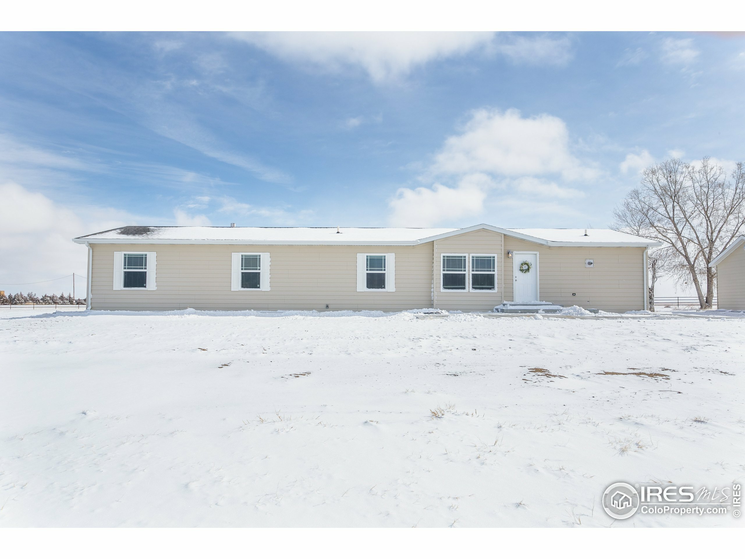 Property Photo:  7932 County Road 6  CO 80654 