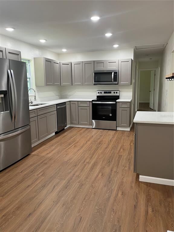 Property Photo:  806 6th Street NE  FL 33841 