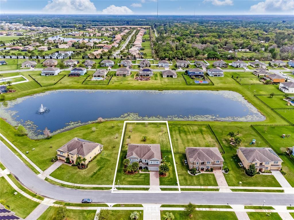 Property Photo: 3127 San Leo Drive FL 32820