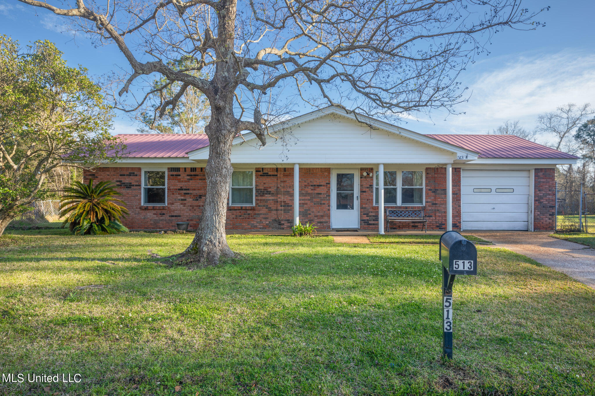 Property Photo:  513 S Ramsey Avenue  MS 39503 