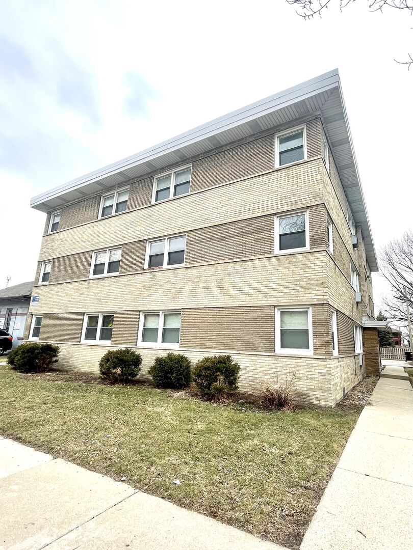 Property Photo:  929 S Oak Park Avenue 3ne  IL 60304 