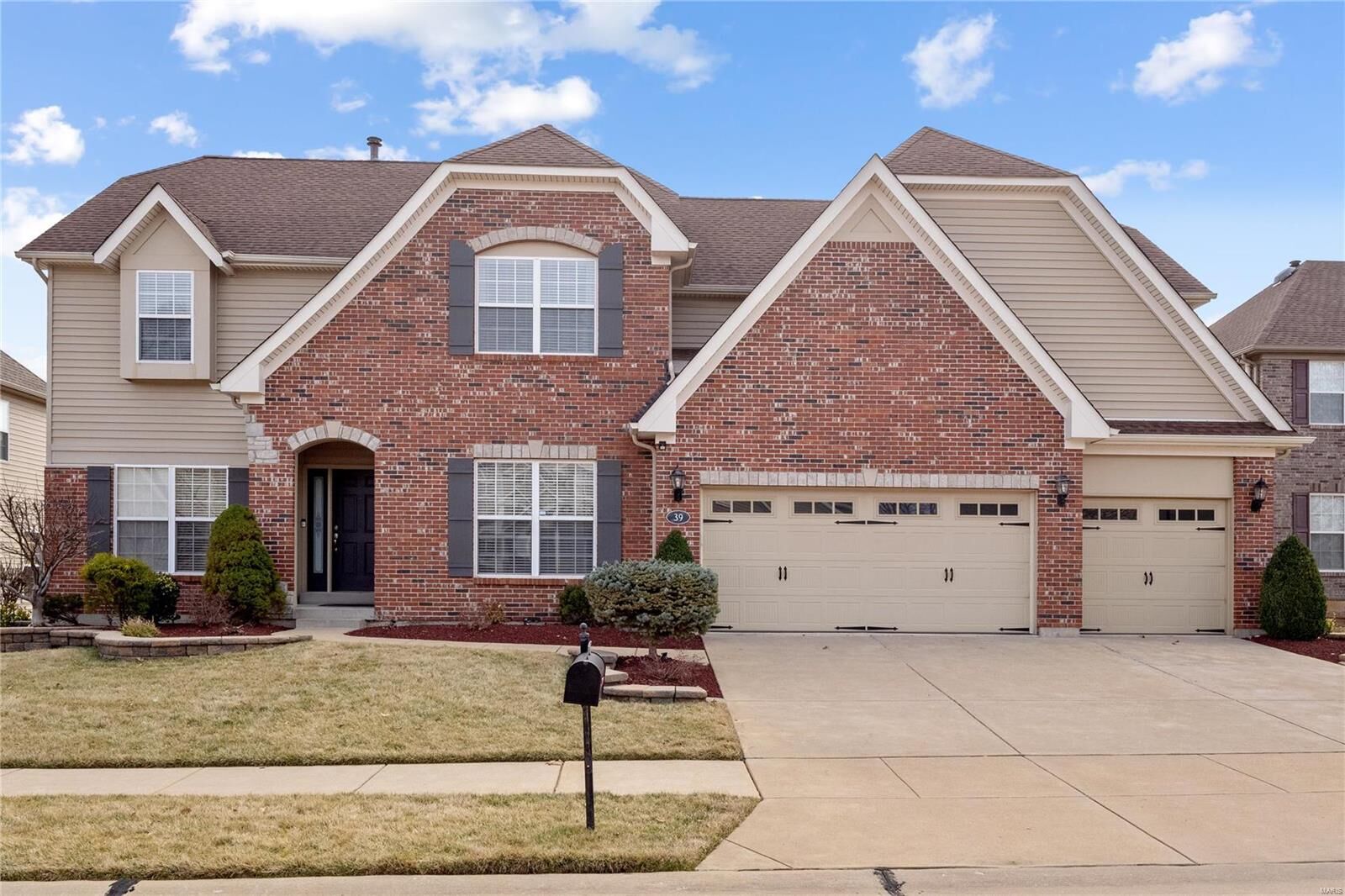 Property Photo: 39 Towerbridge Place MO 63303
