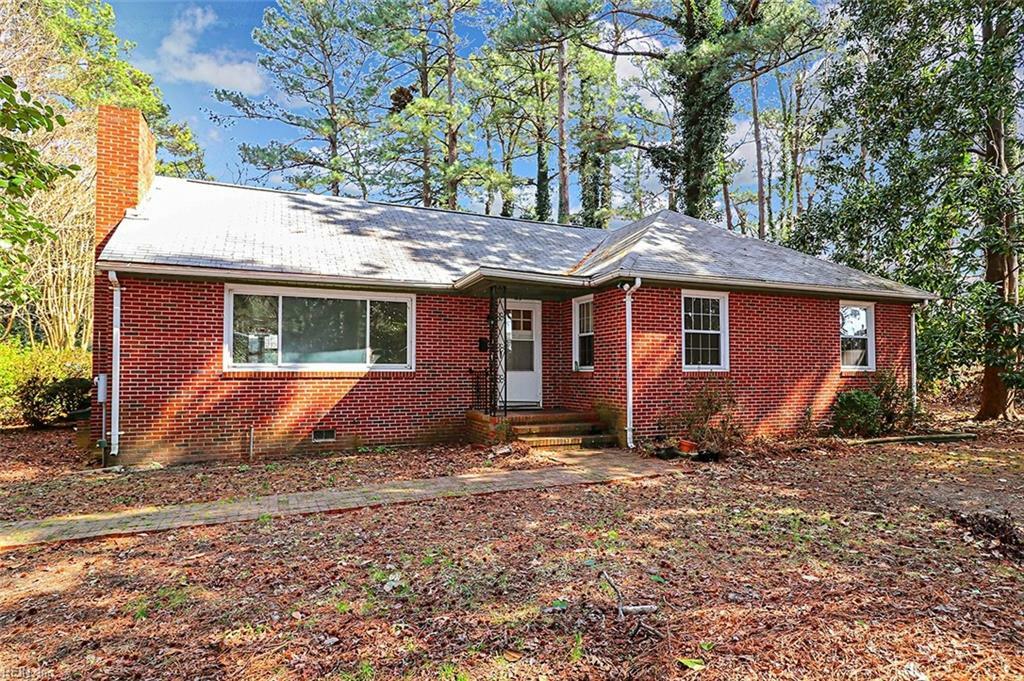 Property Photo:  136 Longhill Road  VA 23185 