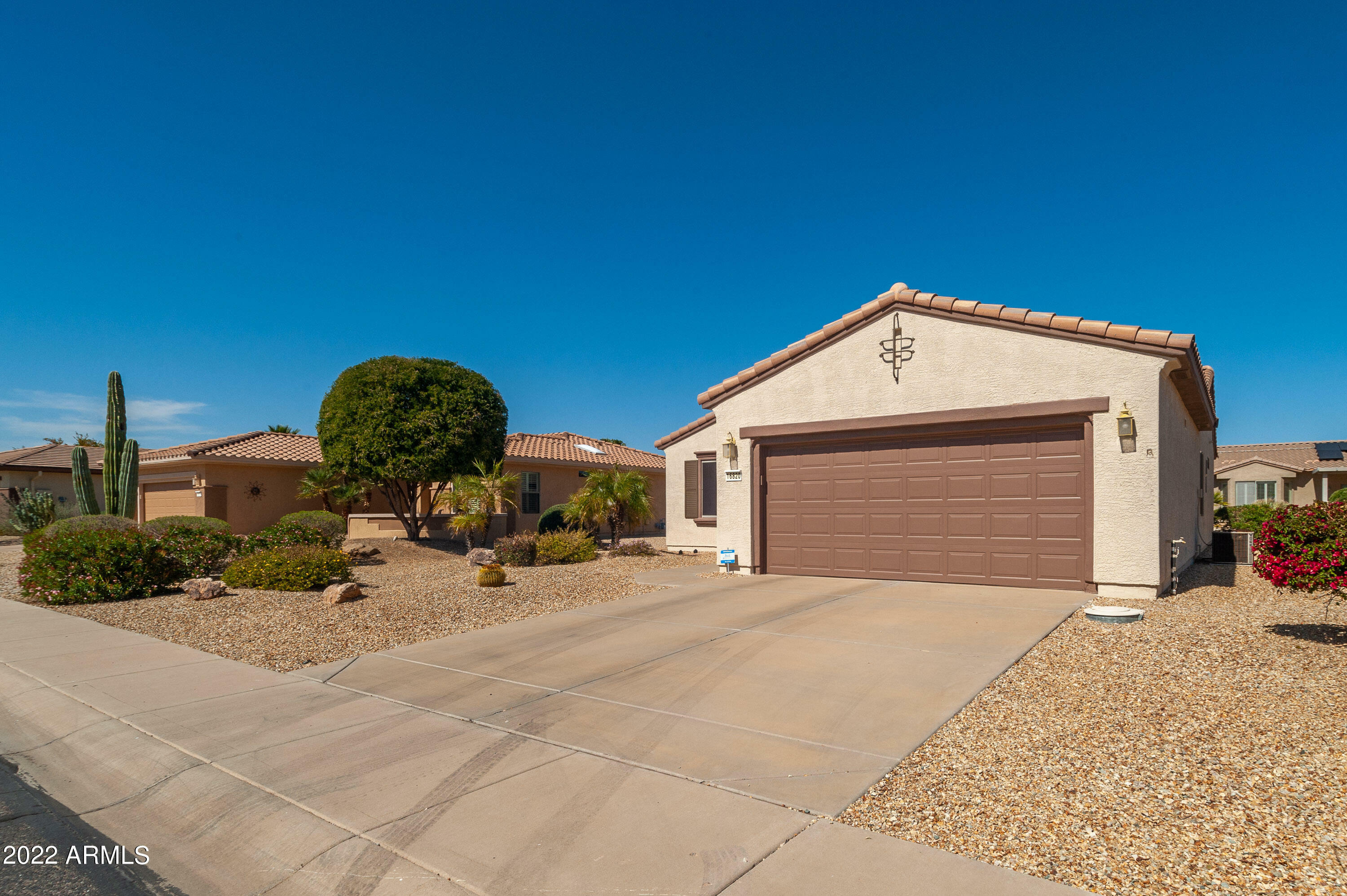 Property Photo:  16820 W Palisade Trail Lane  AZ 85387 