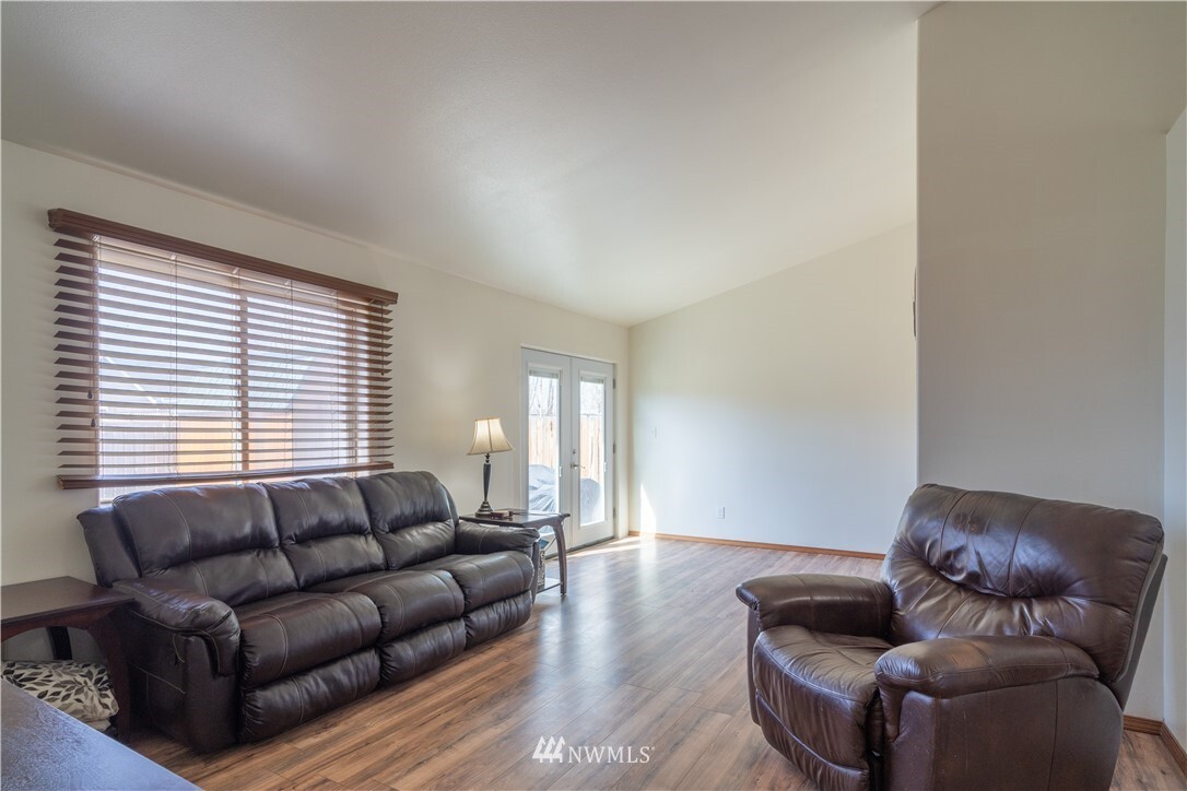 Property Photo: 2278 Gladys Lane NE WA 98837