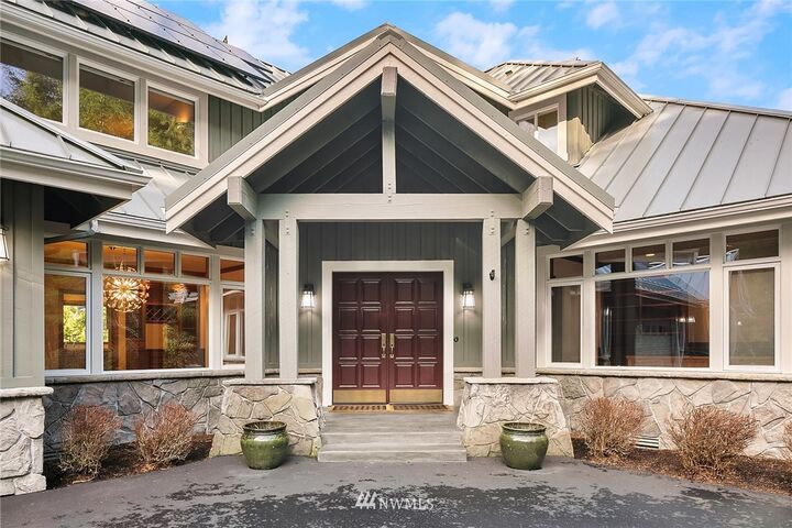 Property Photo: 15815 Uplands Way SE WA 98045
