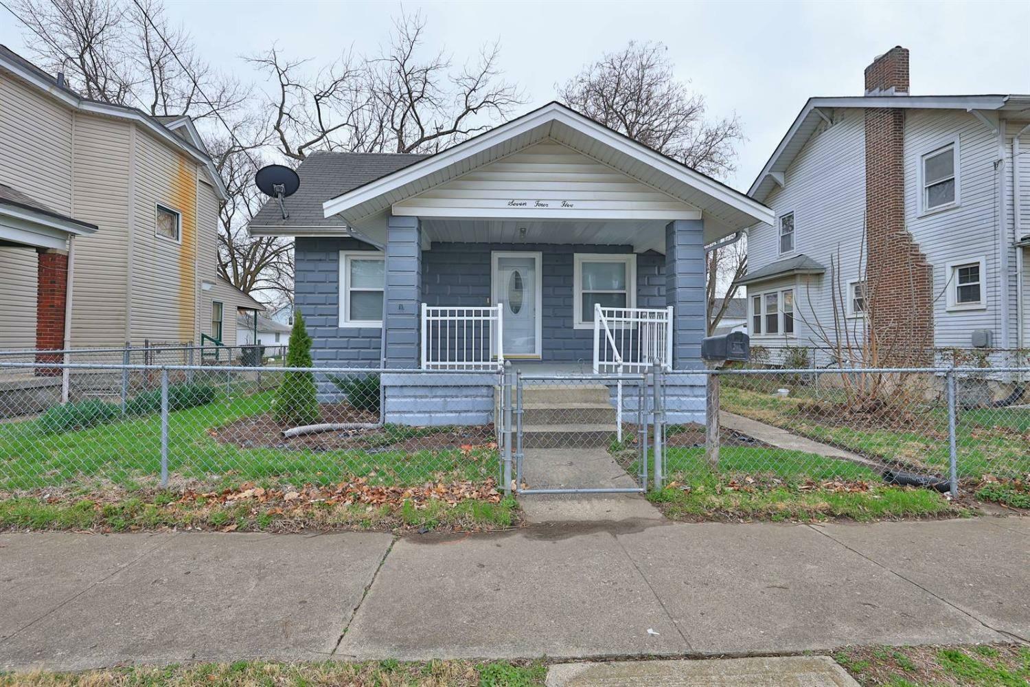 Property Photo:  745 Belle Ave  OH 45015 