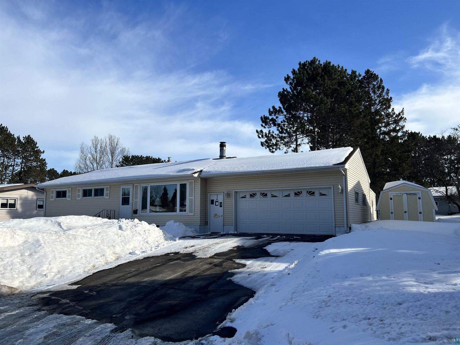 Property Photo: 1504 Wilson Ave MN 55720