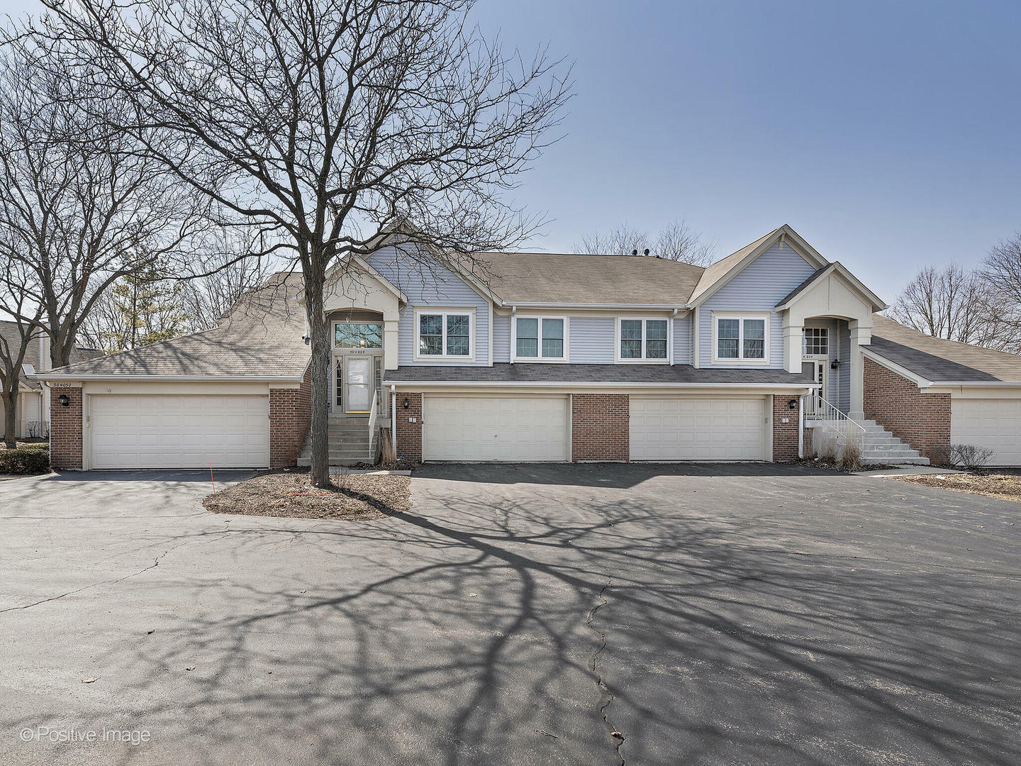 Property Photo:  30W028 Juniper Court  IL 60555 