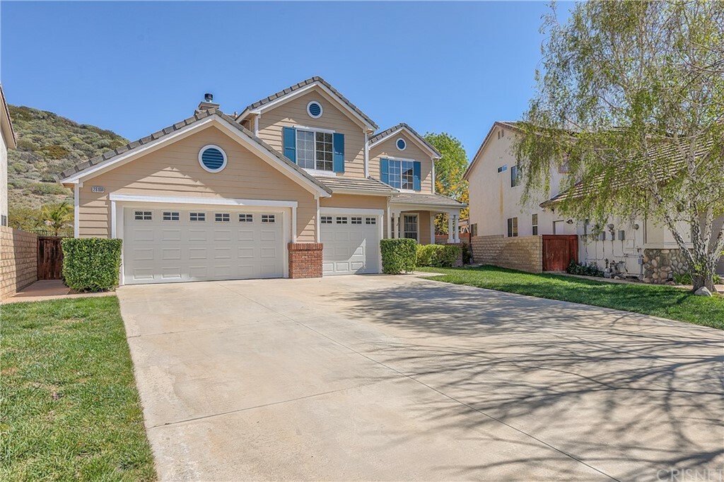 Property Photo:  28108 Boulder Crest Court  CA 91351 