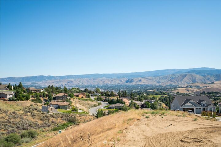 Property Photo:  264 Burch Hollow Lane  WA 98801 