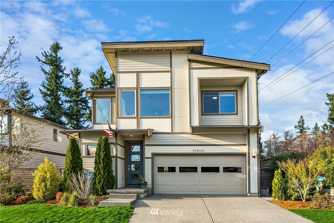 Property Photo: 15820 SE 252nd Place WA 98042
