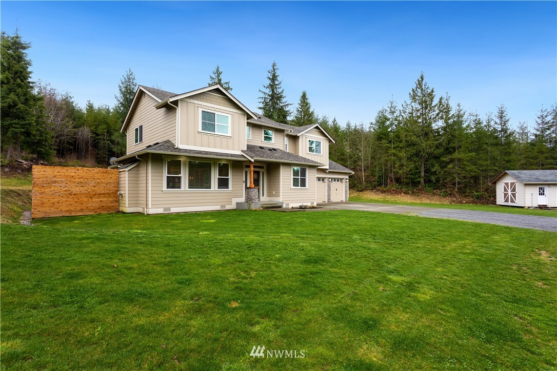 Property Photo: 12911 186th Avenue NE WA 98223