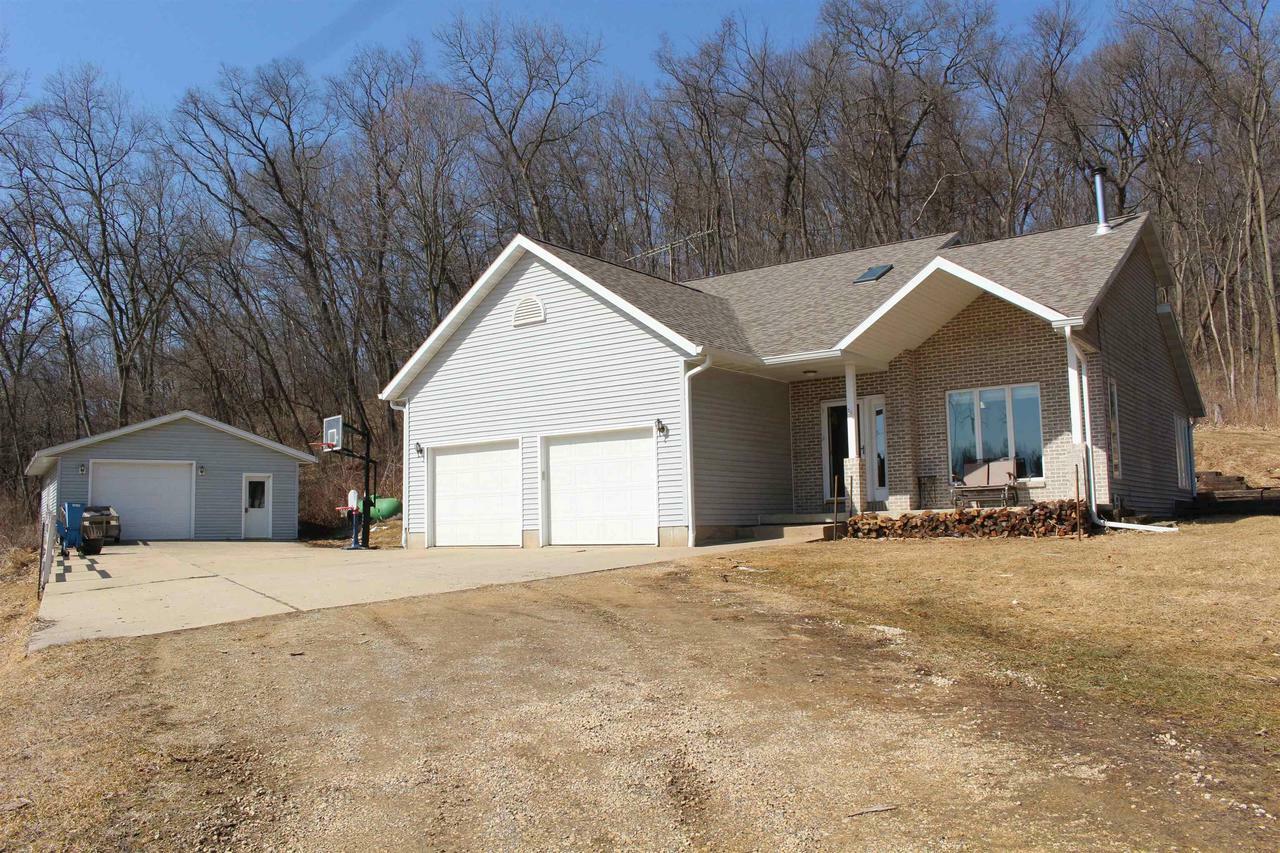 Property Photo:  6432 County Road K  WI 53517 