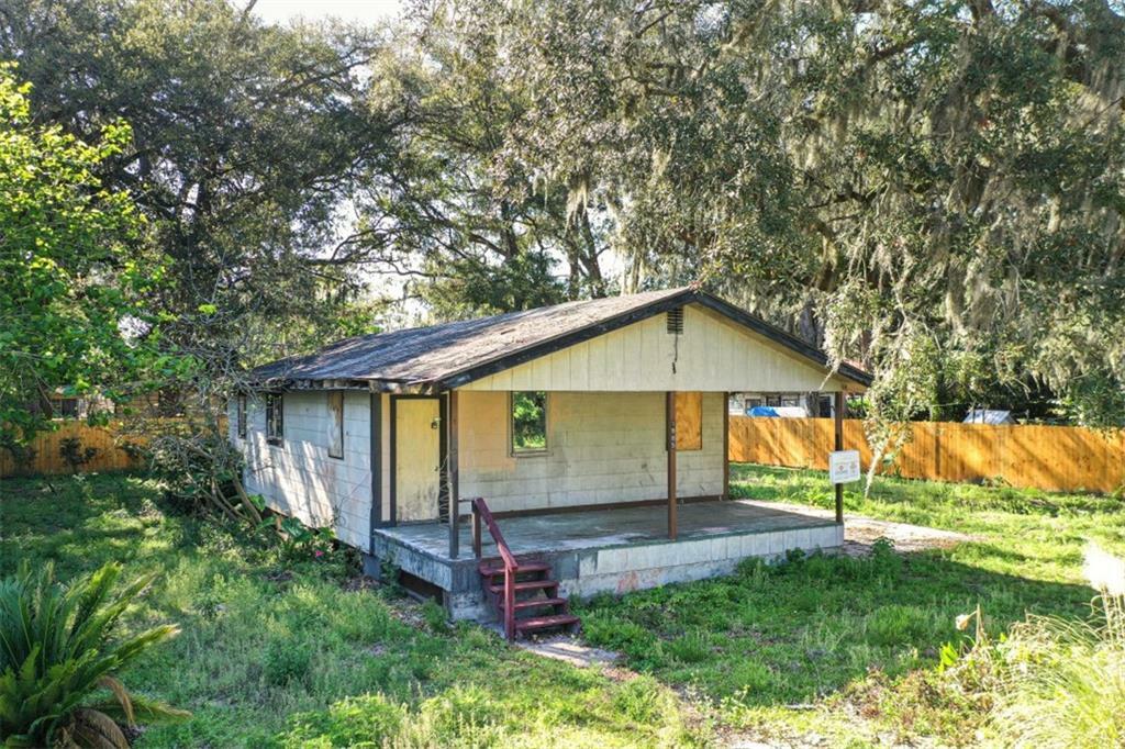 Property Photo:  1985 Pine Drive  FL 32034 